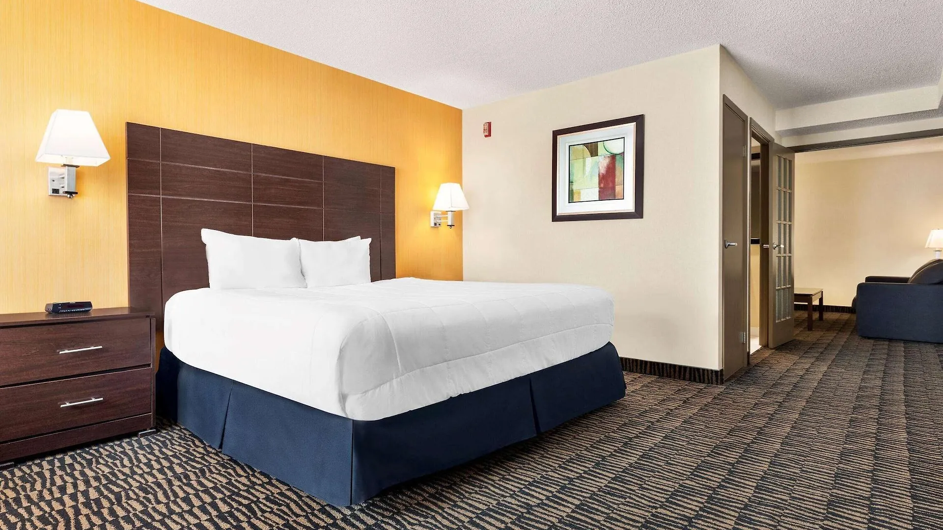 Ramada Plaza By Wyndham Niagara Falls Hotel