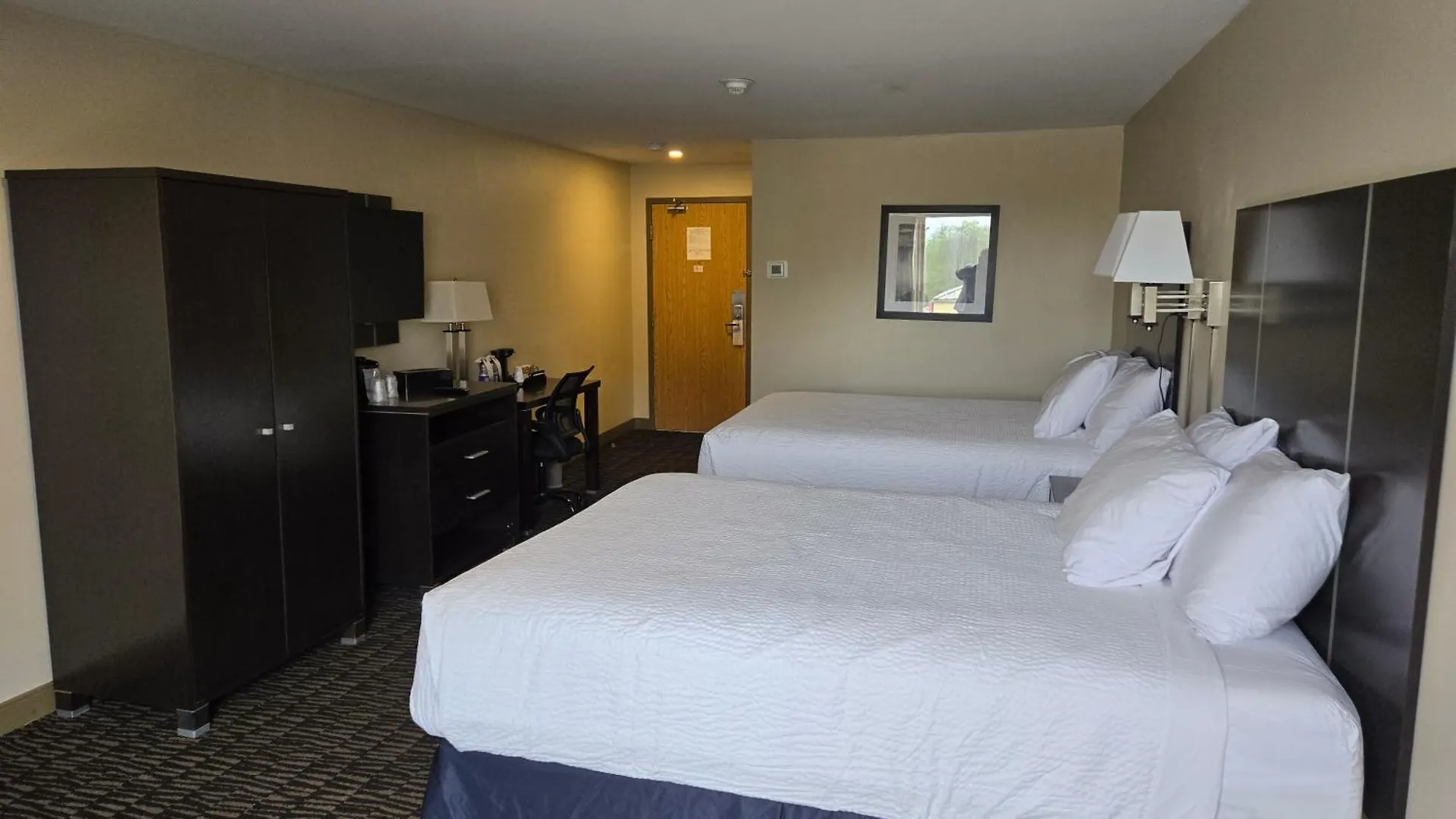 Hotel Ramada Plaza By Wyndham Niagara Falls